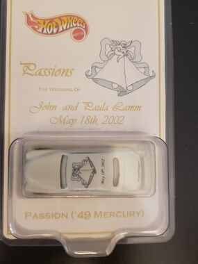 Hot Wheels Passions '49 Mercury - White Collector Car